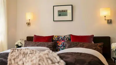 Ein Bett oder Betten in einem Zimmer der Unterkunft Landgasthof Zum Weissen Schwanen