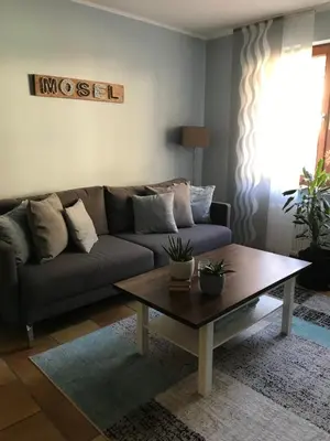 Ein Sitzbereich in der Unterkunft Ferienwohnung Frevel