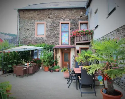 Das Gebäude in dem sich die Ferienwohnung befindet