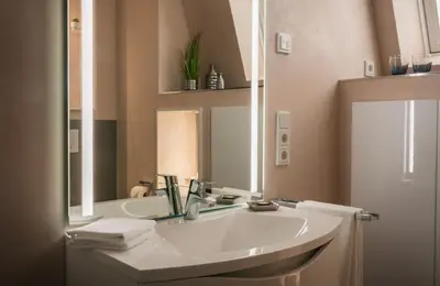 Ein Badezimmer in der Unterkunft Mosel Palais