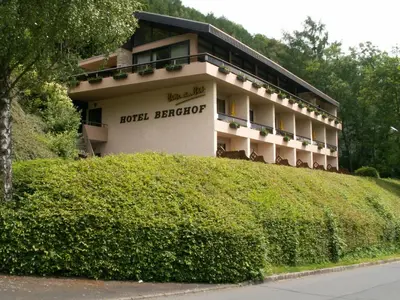 Das Gebäude in dem sich das Hotel befindet