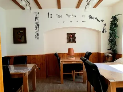 Ein Sitzbereich in der Unterkunft Gästehaus Kretschmann