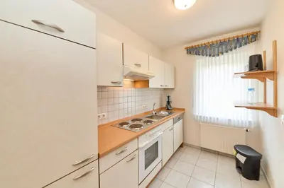 Küche/Küchenzeile in der Unterkunft Gästehaus Binz-Meyer Heldensicht