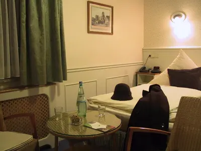 Ein Sitzbereich in der Unterkunft Pension Zum Golfstübchen