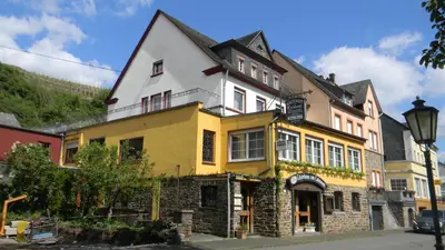 Das Gebäude in dem sich das Bed & Breakfast befindet