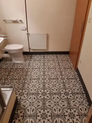 Ein Badezimmer in der Unterkunft Gastehaus am Calmont