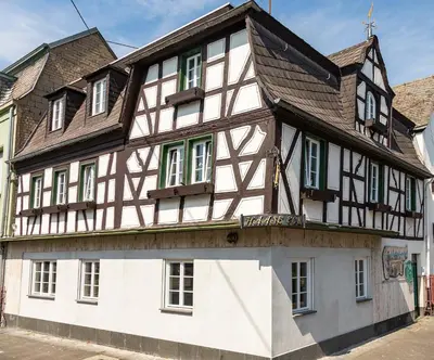 Das Gebäude in dem sich die Ferienwohnung befindet