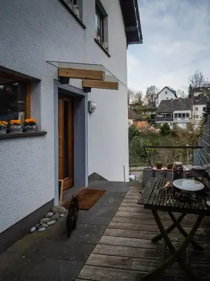 Das Gebäude in dem sich die Ferienwohnung befindet