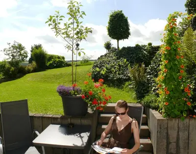 Ein Garten an der Unterkunft Ferienwohnung Bappert