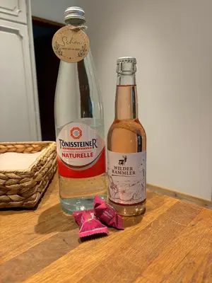 Getränke in der Unterkunft Ferienapartments Engeln Eifel