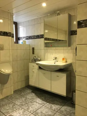 Ein Badezimmer in der Unterkunft Ferienwohnung Helmut Beisiegel