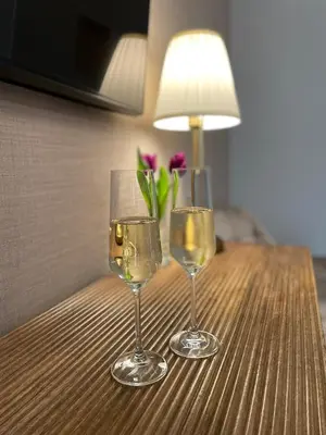 Getränke in der Unterkunft Hotel Zum Fährturm