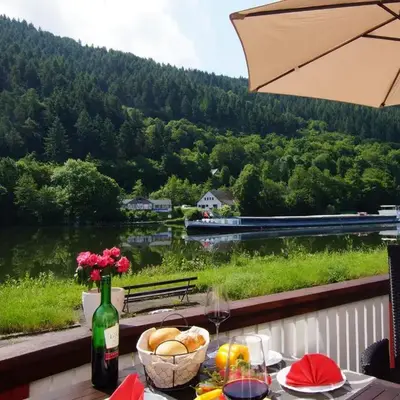 Altes Fährhaus an der Mosel anno1633