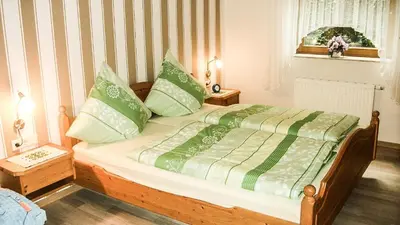 Ein Bett oder Betten in einem Zimmer der Unterkunft Mosel-Ferienwohnung Berhard