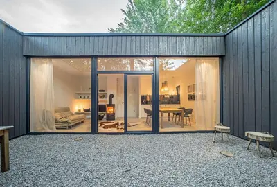 Ein Patio oder anderer Außenbereich in der Unterkunft Architektur Ferienhaus Eifel SUITE17
