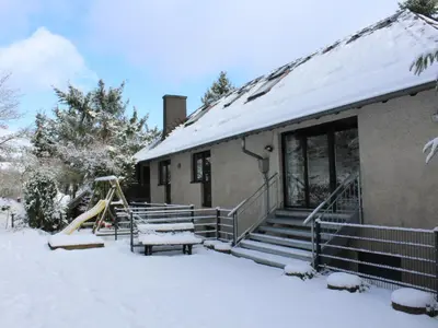 Apartment Eifelnatur - Haus 2-2 by Interhome im Winter