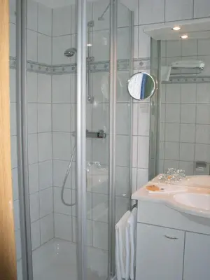 Ein Badezimmer in der Unterkunft Hotel Winzerverein