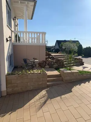 Das Gebäude in dem sich die Ferienwohnung befindet
