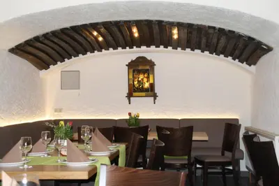 Ein Sitzbereich in der Unterkunft Weingut Gästehaus Derkum