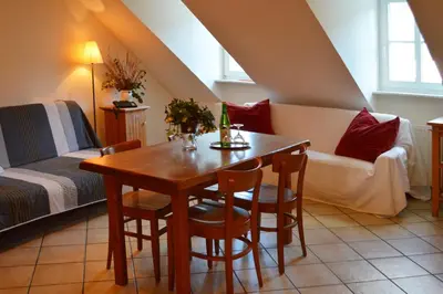 Ein Sitzbereich in der Unterkunft Landhaus Gräfendhron
