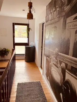 Ein Sitzbereich in der Unterkunft [E] ifeel home_ Adenau