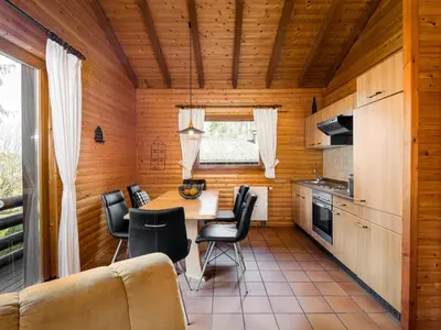 Küche/Küchenzeile in der Unterkunft Apartment Reinskopf-2 by Interhome
