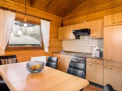 Küche/Küchenzeile in der Unterkunft Apartment Reinskopf-2 by Interhome