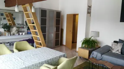 Ein Sitzbereich in der Unterkunft Exklusive Ferienwohnung Lurelei 150 qm mit Traumblick 4 bis 9 P
