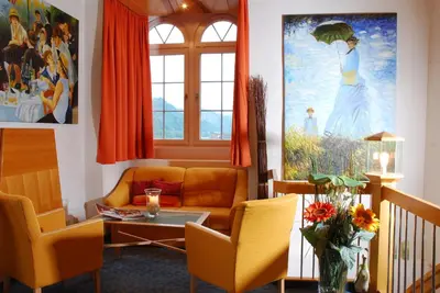 Ein Sitzbereich in der Unterkunft Hotel ZUM TURM