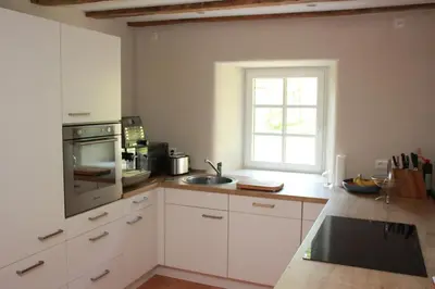 Küche/Küchenzeile in der Unterkunft Ferienhaus Sprink Vulkaneifel