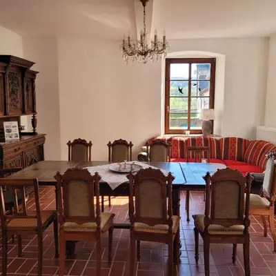 Ein Sitzbereich in der Unterkunft Alter Posthof Lieser