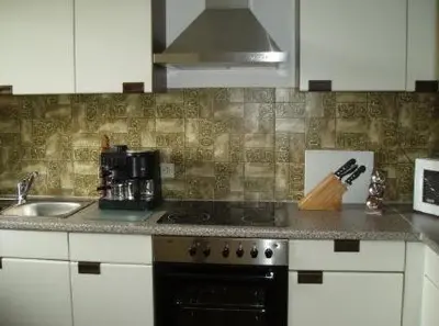 Küche/Küchenzeile in der Unterkunft Ferienwohnung Salker
