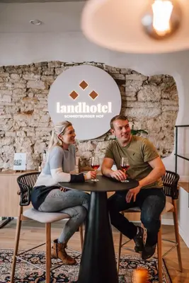 Gäste, die in der Unterkunft Schmidtburger Hof - Landhotel, Restaurant & Sauna übernachten