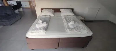 Ein Bett oder Betten in einem Zimmer der Unterkunft Appartement zum Rittersturz