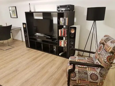 TV/Unterhaltungsangebot in der Unterkunft Rhine Pearl Hideaways