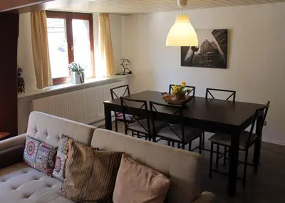 Ein Sitzbereich in der Unterkunft Rhine Pearl Hideaways