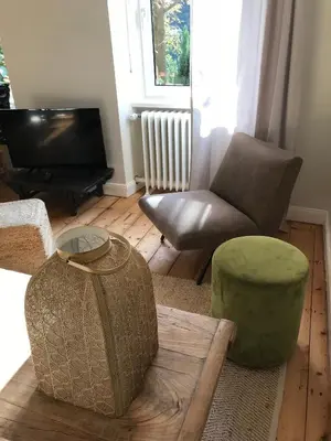Ein Sitzbereich in der Unterkunft Fabelhaus