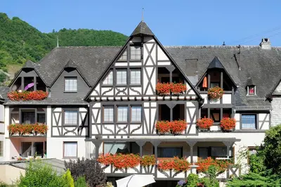 Das Gebäude in dem sich die Pension befindet