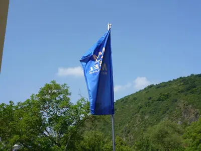 Ein allgemeiner Bergblick oder ein Berglick von des Hotels aus