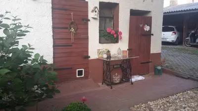 Das Gebäude in dem sich die Ferienwohnung befindet