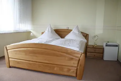 Ein Bett oder Betten in einem Zimmer der Unterkunft Haus Klosterblick
