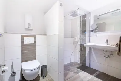 Ein Badezimmer in der Unterkunft Siebente - Gästezimmer Gans im Grünen