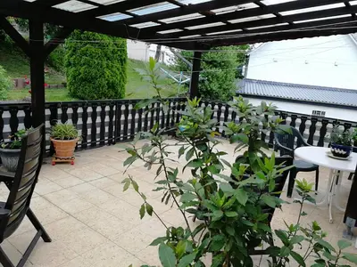 Ein Balkon oder eine Terrasse in der Unterkunft Gasthaus Hochwald