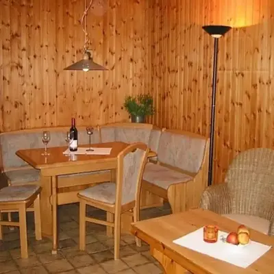 Chalet in Reinskopf with Fireplace and Balcony