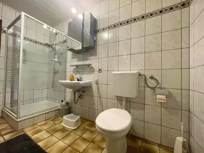 Ein Badezimmer in der Unterkunft Ferienwohnung ehemaligen Schäferhof