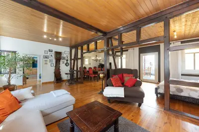 Ein Sitzbereich in der Unterkunft FerienNest Bad Ems, Appartment HeimatNest