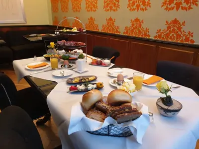 Essen im Hotel oder in der Nähe