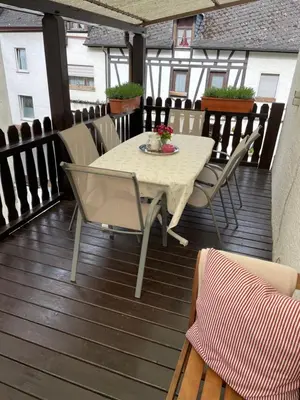 Ein Sitzbereich in der Unterkunft Ferienwohnung Metzen