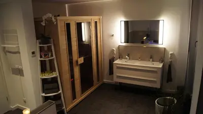 Ein Badezimmer in der Unterkunft Maifeld Cottage