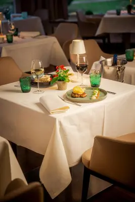 Essen im Hotel oder in der Nähe